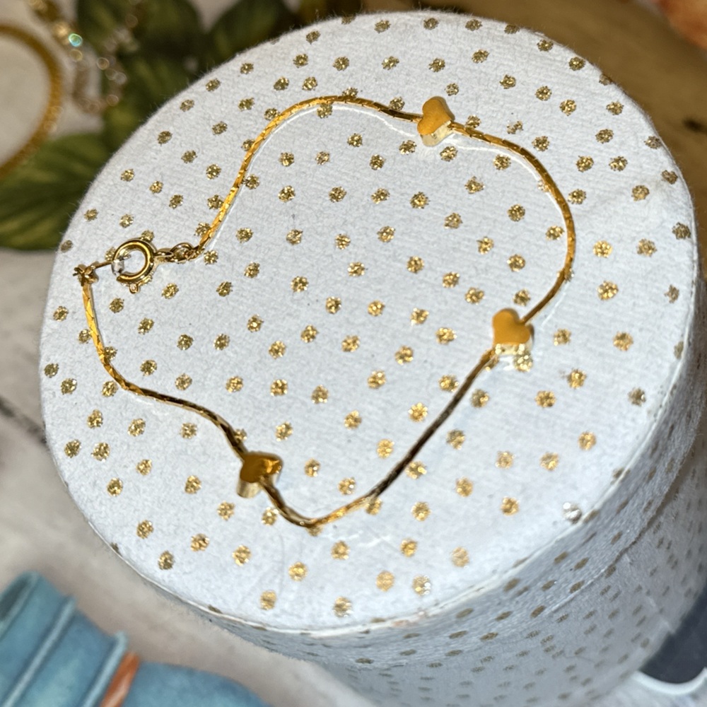 48 hour Sale Women’s ♥️♥️♥️ Three Heart Gold Plated Bracelet